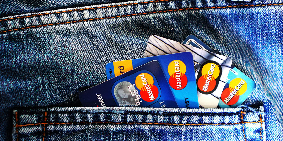 Best Cashback & Rewards Credit Cards in India 2025